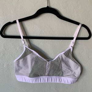 Alo Yoga sports bra